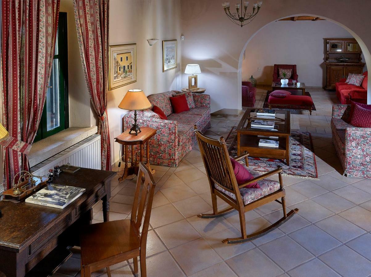 Castello Villa Daphnes - Private Pool & Whirlpool Dhafnes Экстерьер фото