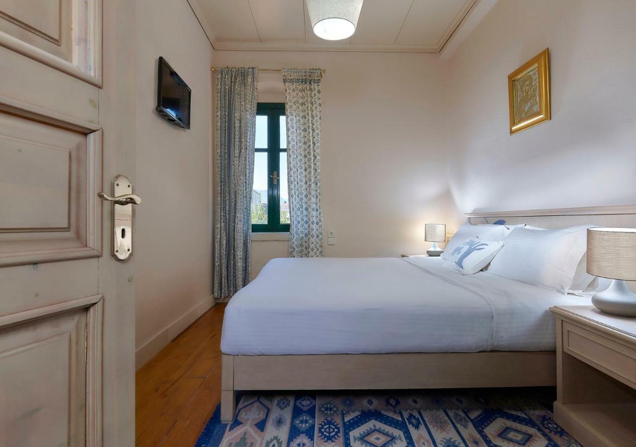 Castello Villa Daphnes - Private Pool & Whirlpool Dhafnes Экстерьер фото