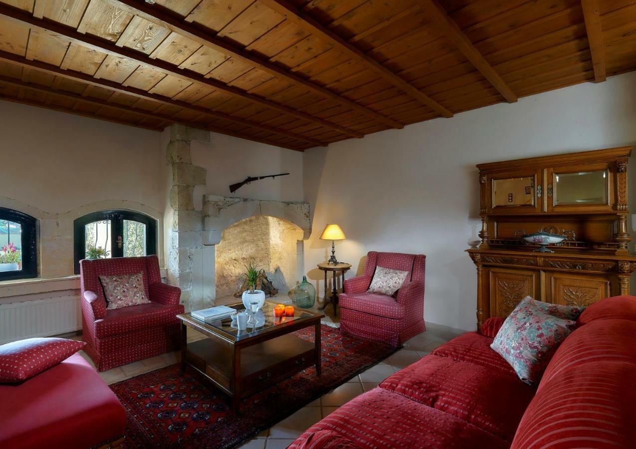 Castello Villa Daphnes - Private Pool & Whirlpool Dhafnes Экстерьер фото
