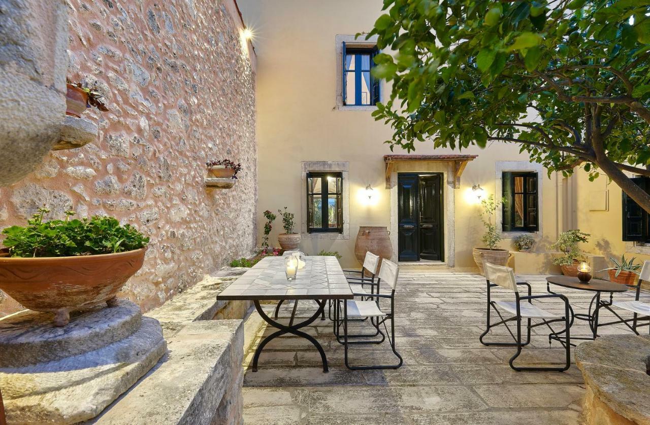 Castello Villa Daphnes - Private Pool & Whirlpool Dhafnes Экстерьер фото