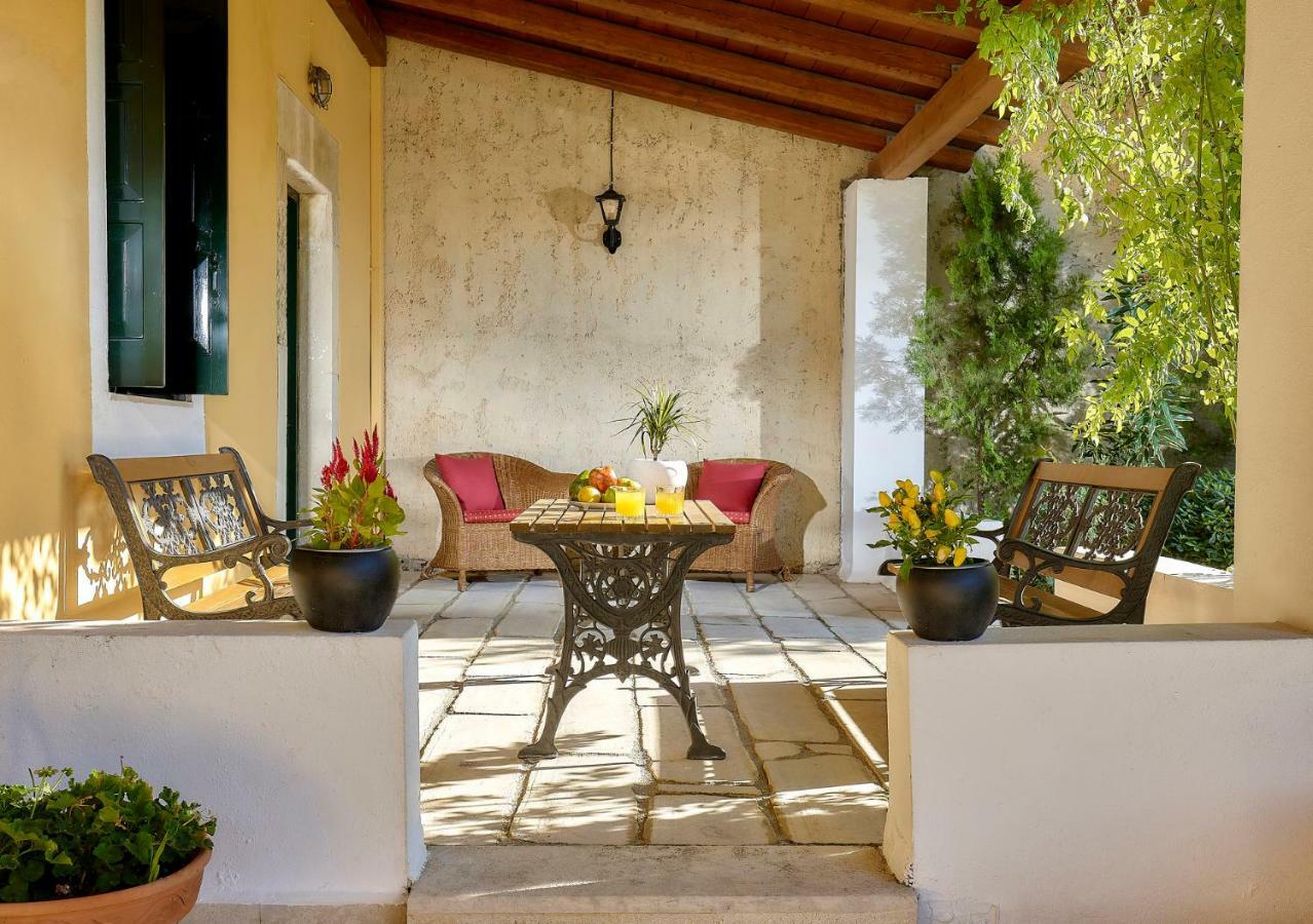 Castello Villa Daphnes - Private Pool & Whirlpool Dhafnes Экстерьер фото